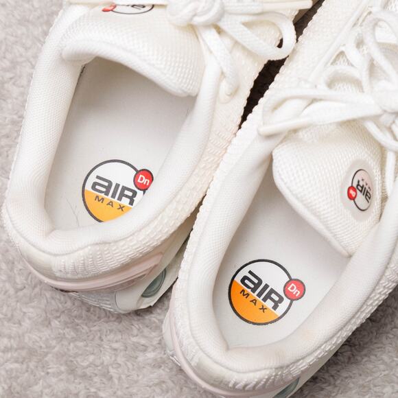 Nike Air Max DN Sail Pink Silver Ivory Sneakers Shoes Womens Size 10 HV4436-133 - Picture 10 of 16